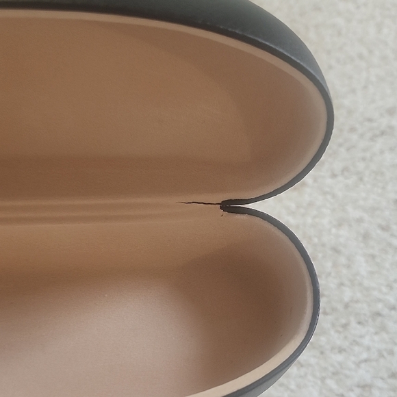 Dolce & Gabbana Black Leather Eyewear Case - Picture 8 of 9